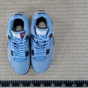 Jordan 4 university blue